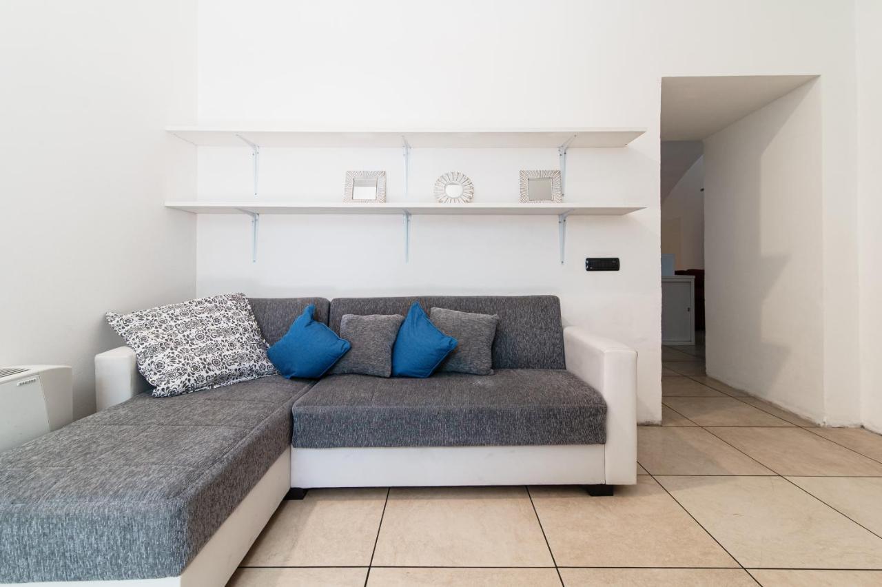 Apartmán Loft Near Duomo Como Exteriér fotografie